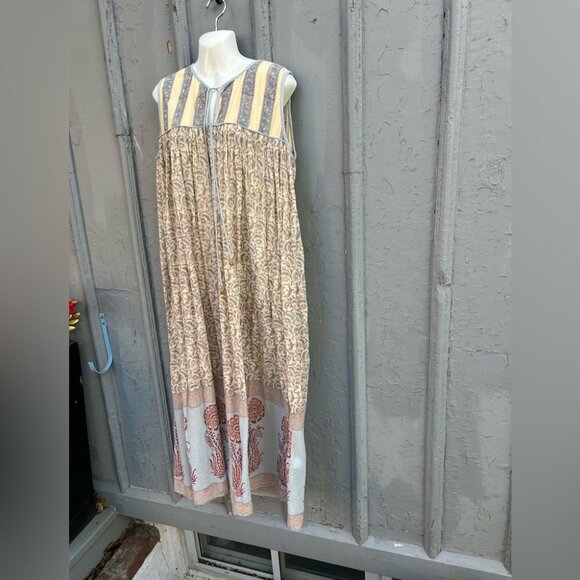 Daughters Of India Ahana Dress - Picture 11 of 16